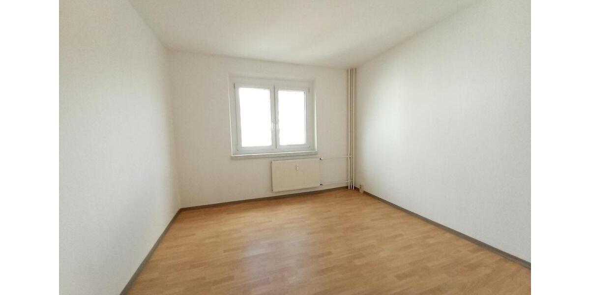 Etagenwohnung Schmalkalden - 3 Zimmer, 64 m&sup2;, 352&euro; | Angebot:25916927