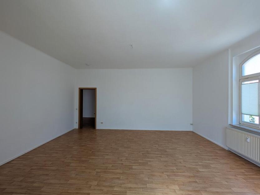 Stilvolle 3-Zimmer-AltbauWohnung mit Einbauküche und modernem Komfort