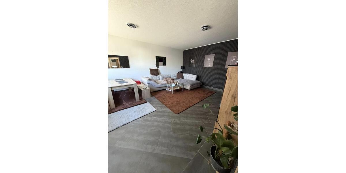 Erdgeschoßwohnung Pasewalk - 2 Zimmer, 77 m&sup2;, 460&euro; | Angebot:26253918