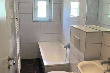 Wohnung Rötha - 4 Zimmer, 78 m&sup2;, 480&euro; | Angebot:26778599