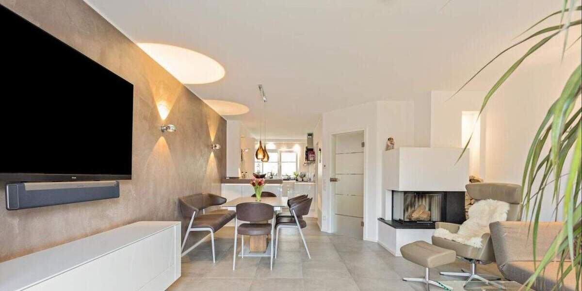 Reihenmittelhaus Düsseldorf Wittlaer - 4 Zimmer, 125 m&sup2;, 2.500&euro; | Angebot:25360670