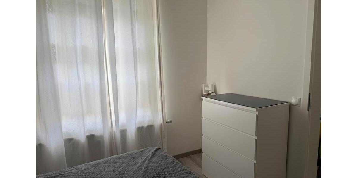 Etagenwohnung Duisburg Duisburg-Mitte - 2 Zimmer, 30 m&sup2;, 700&euro; | Angebot:26534189