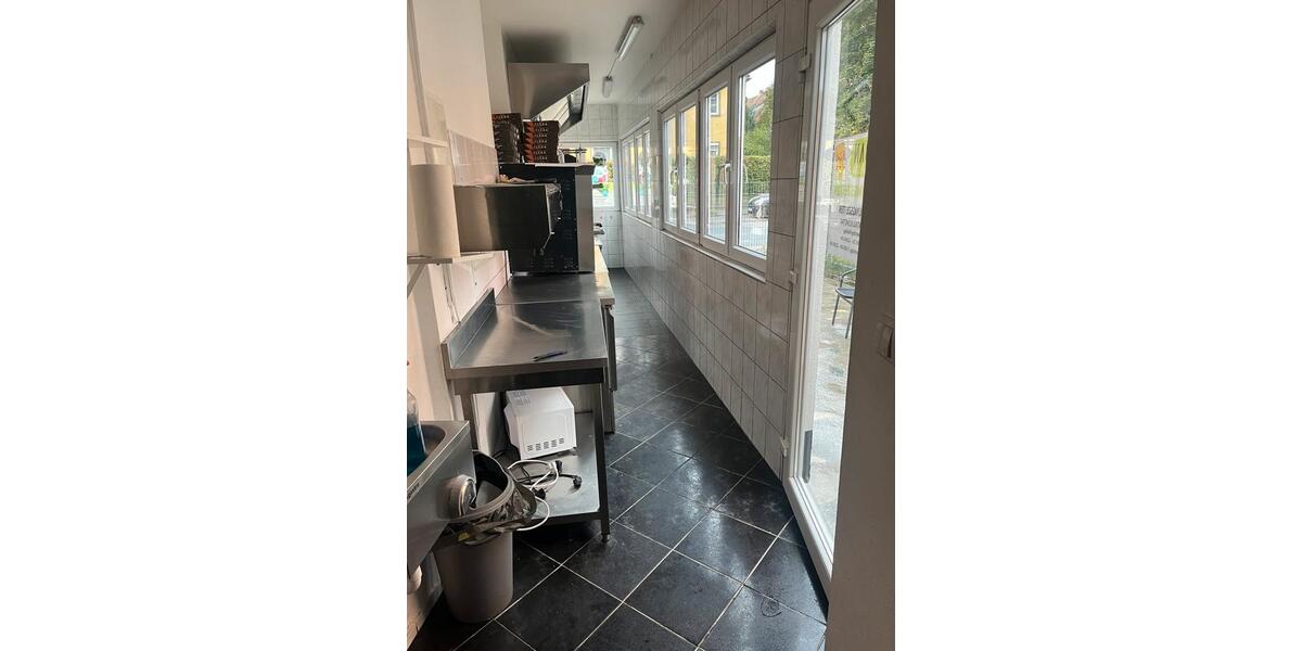 Laden zu vermieten!!! Mit geräte oder auch ohne !!! zimmer