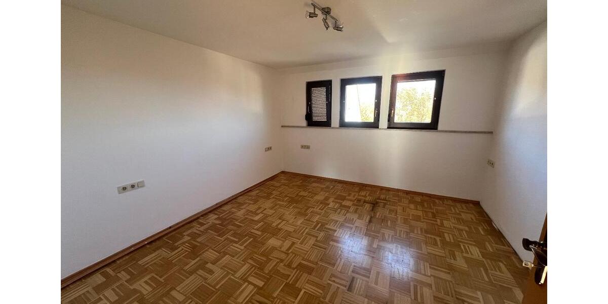 Dachgeschoßwohnung Dotternhausen - 3 Zimmer, 64 m&sup2;, 570&euro; | Angebot:25306813
