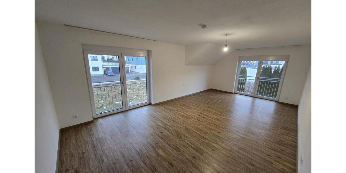 Mehrfamilienhaus, Wohnhaus Biberach an der Riß - 6 Zimmer, 200 m&sup2;, 2.000&euro; | Angebot:25840552
