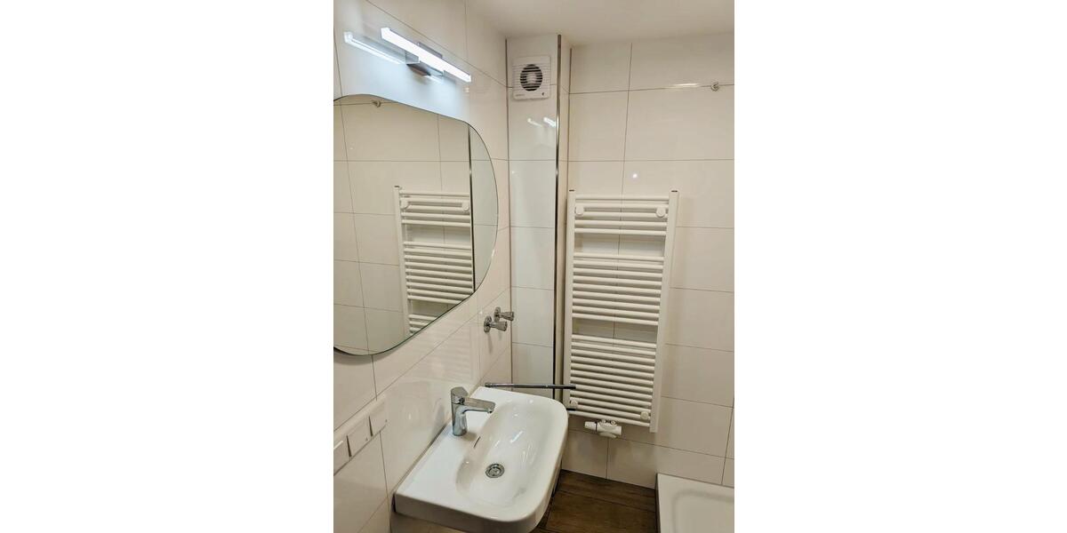 Etagenwohnung Köln Ehrenfeld - 1 Zimmer, 28 m&sup2;, 995&euro; | Angebot:26321257