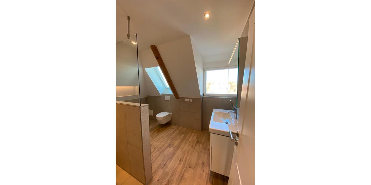 Maisonettenwohnung Metzingen - 4.5 Zimmer, 92 m&sup2;, 1.675&euro; | Angebot:26534629