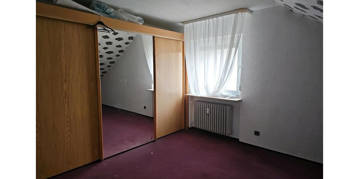 Dachgeschoßwohnung Mühlheim am Main - 3 Zimmer, 84 m&sup2;, 1.100&euro; | Angebot:26652230