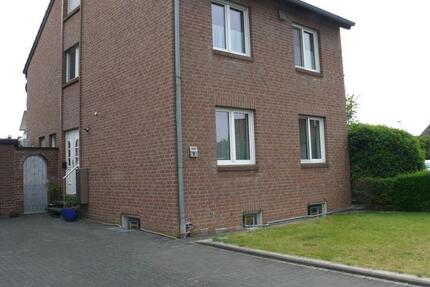 Vermietung Einfamilienhaus 5 zimmer