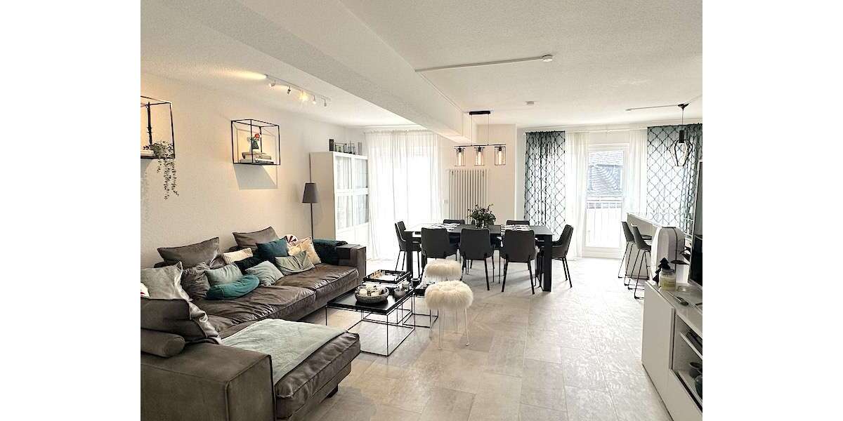 Wohnung zum Mieten in Darmstadt 2.180 € 93 m² 4 zimmer