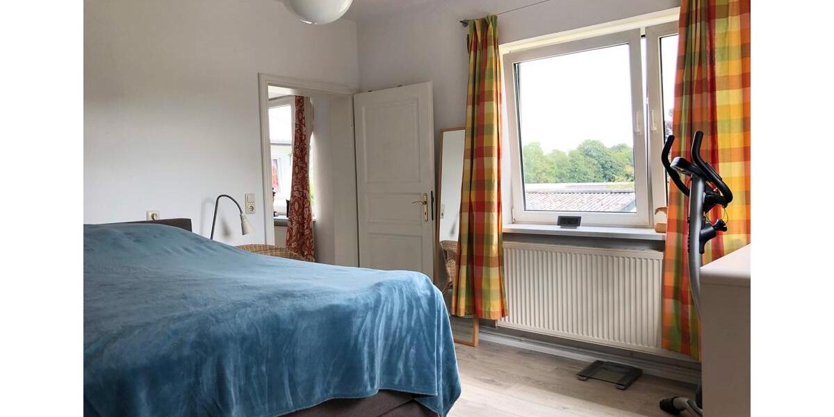 Wohnen auf Zeit Altenholz - 3 Zimmer, 100 m&sup2;, 100&euro; | Angebot:25725483