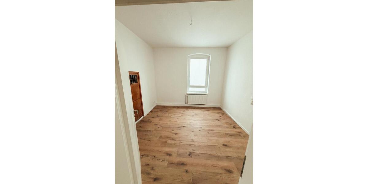 Etagenwohnung Olpe - 5 Zimmer, 130 m&sup2;, 1.380&euro; | Angebot:26633966
