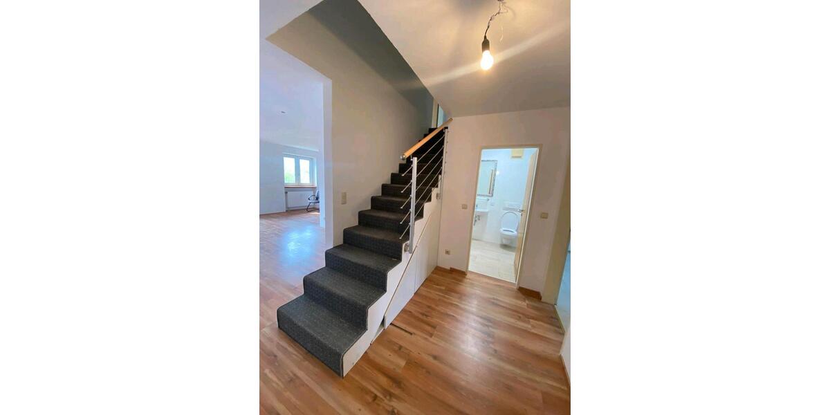 Maisonettenwohnung Erding - 4 Zimmer, 93 m&sup2;, 1.380&euro; | Angebot:26380423