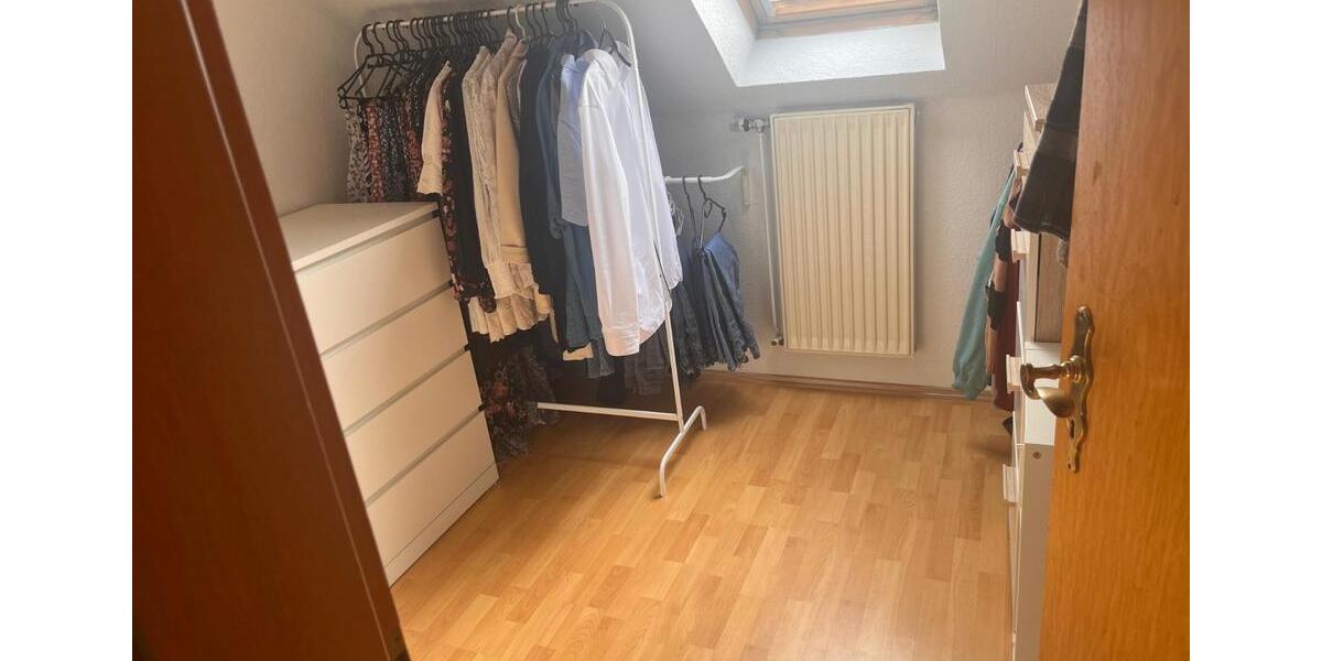 Wohnung (Oberwohnung) zu vermieten zimmer