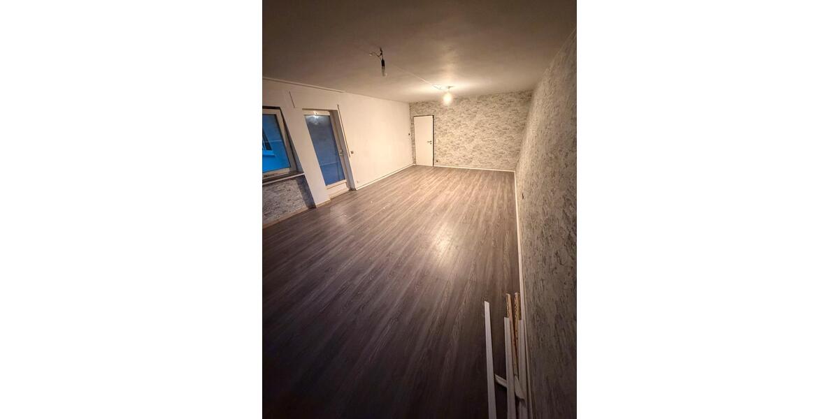 Erdgeschoßwohnung Geisenheim - 3 Zimmer, 110 m&sup2;, 1.350&euro; | Angebot:25994571