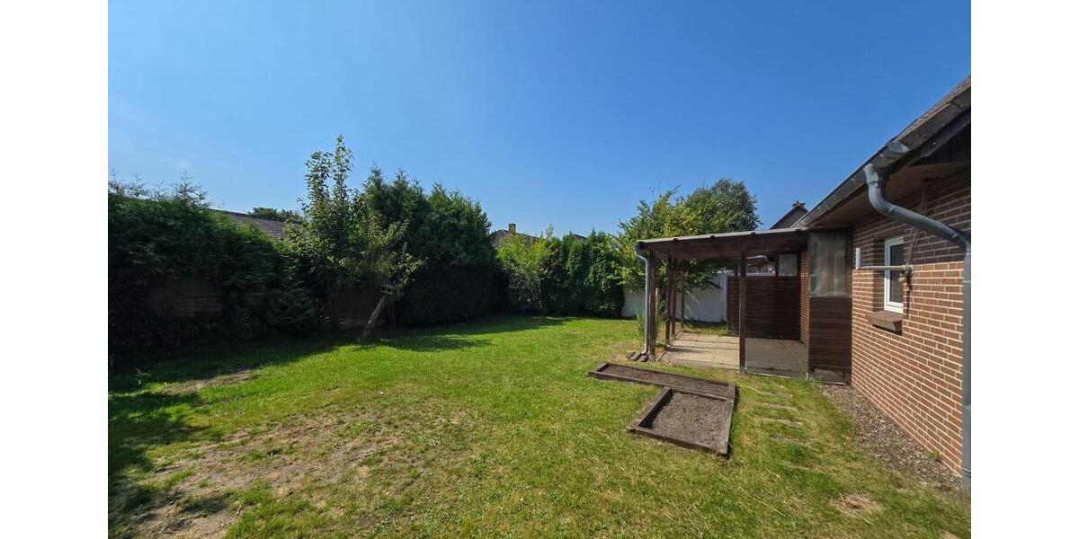 Reihenhaus Niebüll - 6 Zimmer, 154 m&sup2;, 1.200&euro; | Angebot:24272820