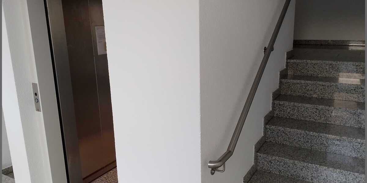 ...komfortables 1 Zi.- Apartment, mit Einbauküche ! 1 zimmer