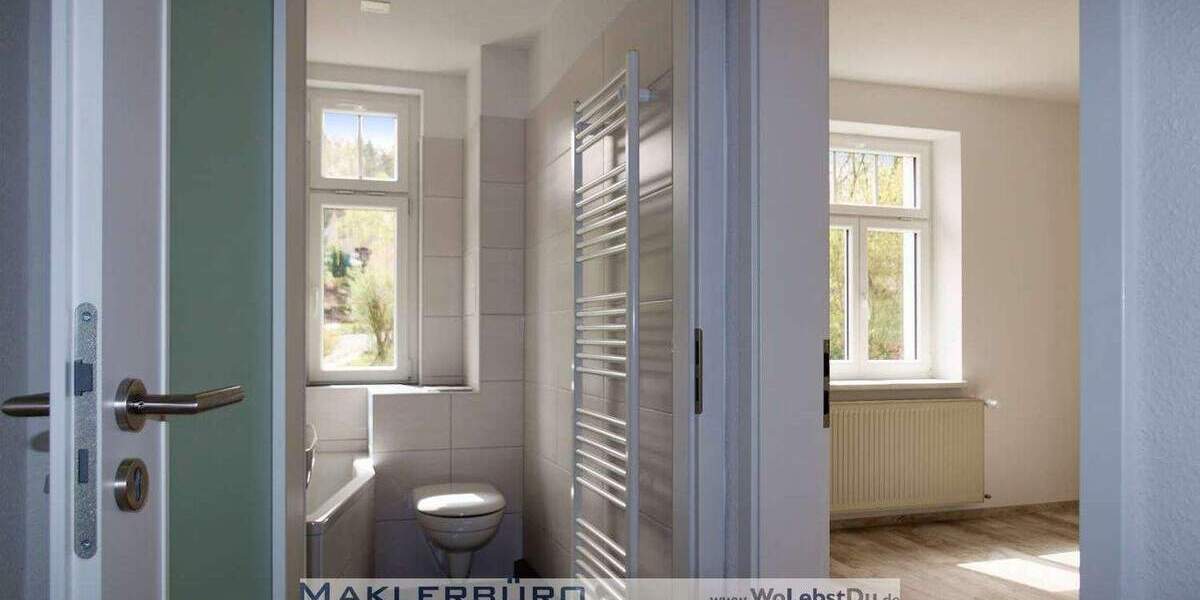 Etagenwohnung Greiz - 3 Zimmer, 82 m&sup2;, 599&euro; | Angebot:25152765