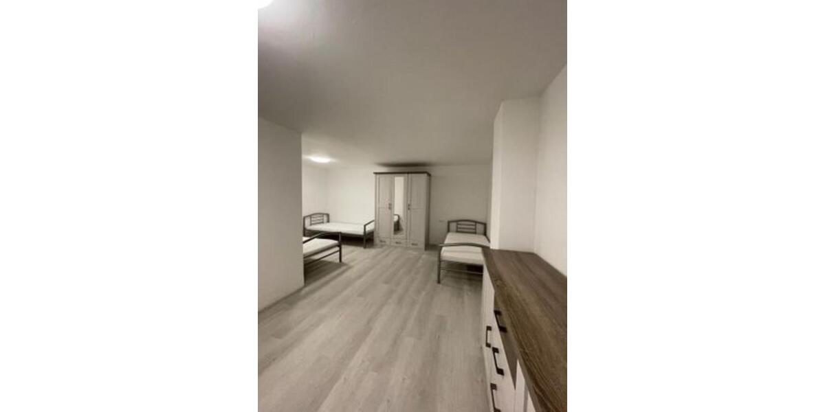 Wohnen auf Zeit Heinsberg - 4 Zimmer, 120 m&sup2;, 600&euro; | Angebot:17959627