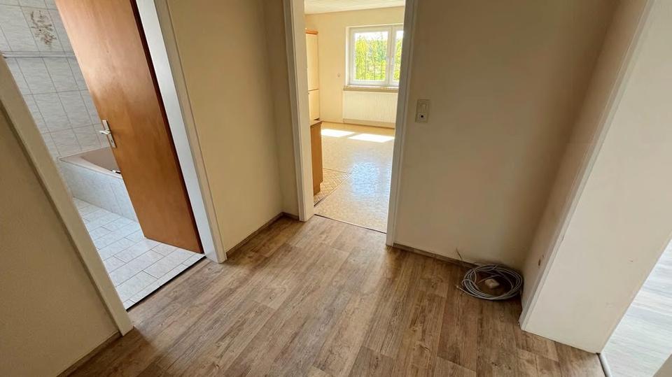 Etagenwohnung Stegaurach - 3 Zimmer, 92 m&sup2;, 850&euro; | Angebot:26688756