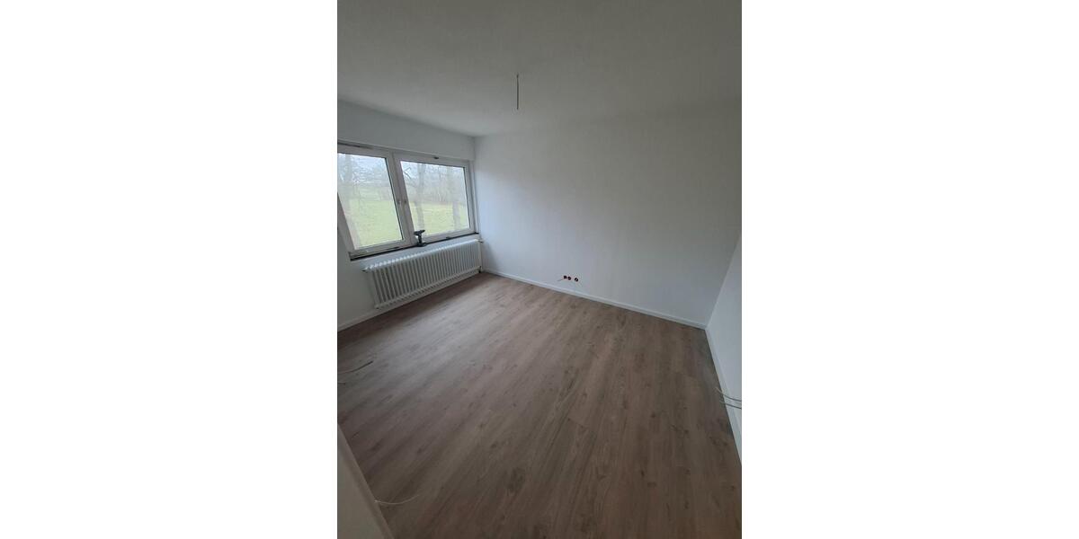 Etagenwohnung Friedeburg - 1 Zimmer, 50 m&sup2;, 500&euro; | Angebot:26348527
