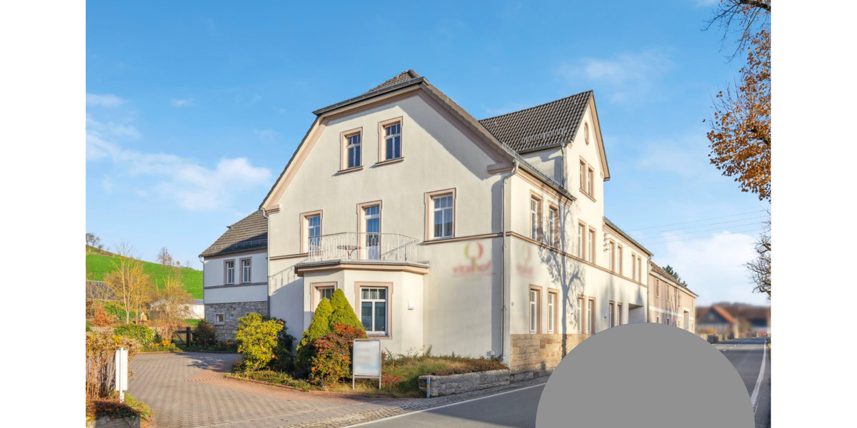 Etagenwohnung Stadtroda - 4 Zimmer, 102 m&sup2;, 1.000&euro; | Angebot:25027026