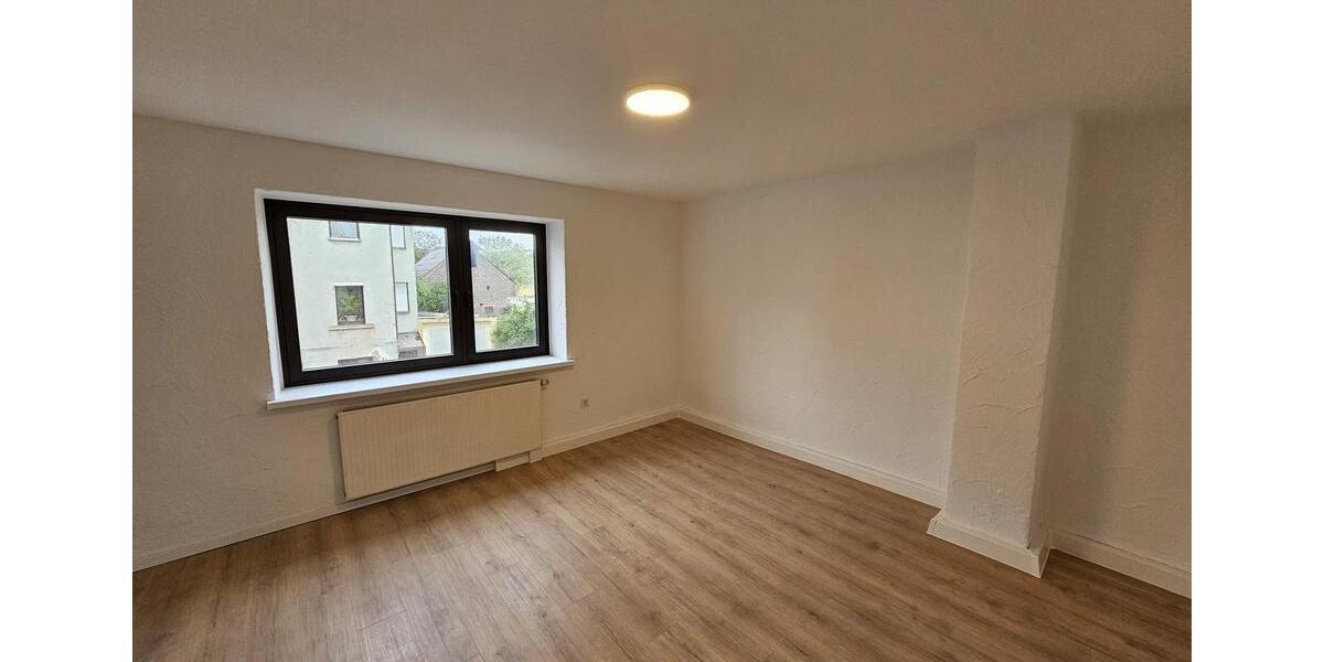 Erdgeschoßwohnung Schiffweiler - 2 Zimmer, 48 m&sup2;, 530&euro; | Angebot:26631560