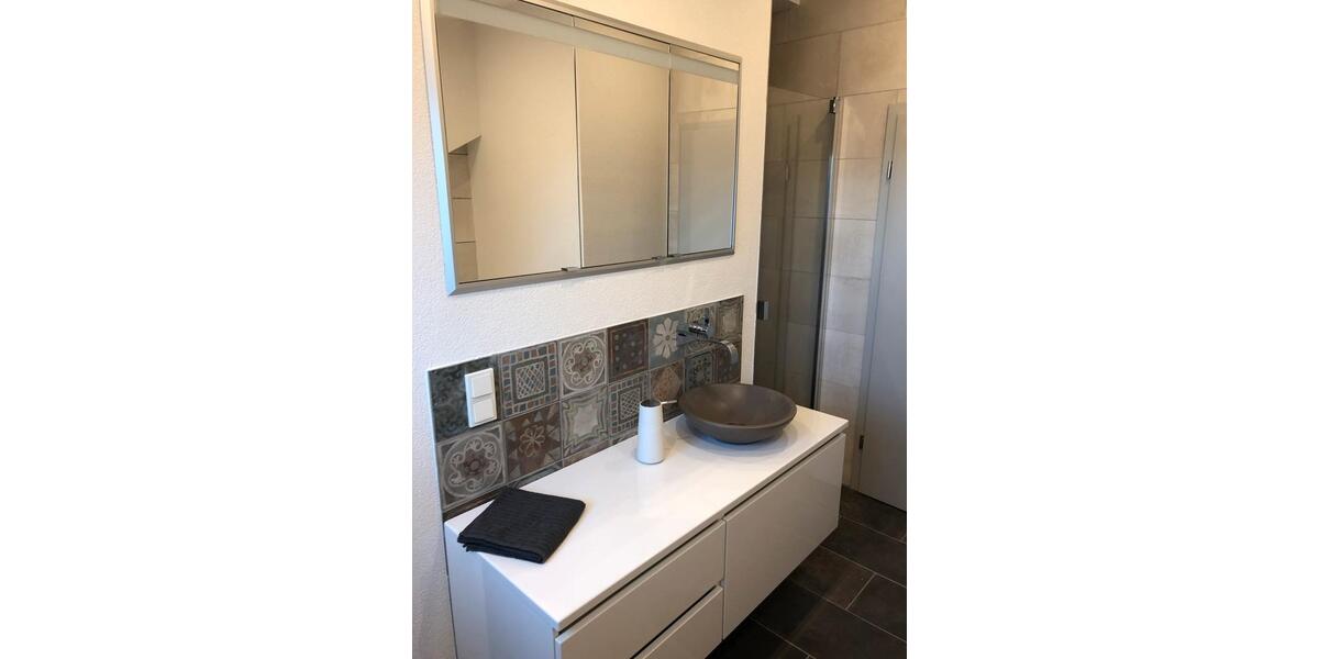 Dachgeschoßwohnung Dornburg - 2.5 Zimmer, 70 m&sup2;, 1.200&euro; | Angebot:26663199