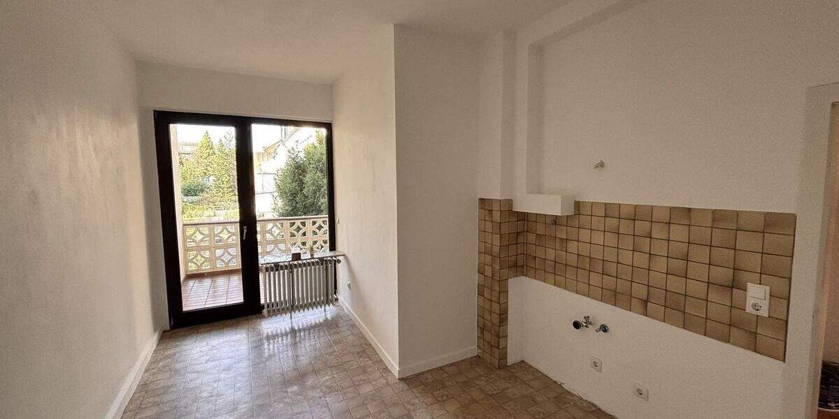 Etagenwohnung Mönchengladbach Stadtmitte - 3 Zimmer, 83 m&sup2;, 830&euro; | Angebot:24713355