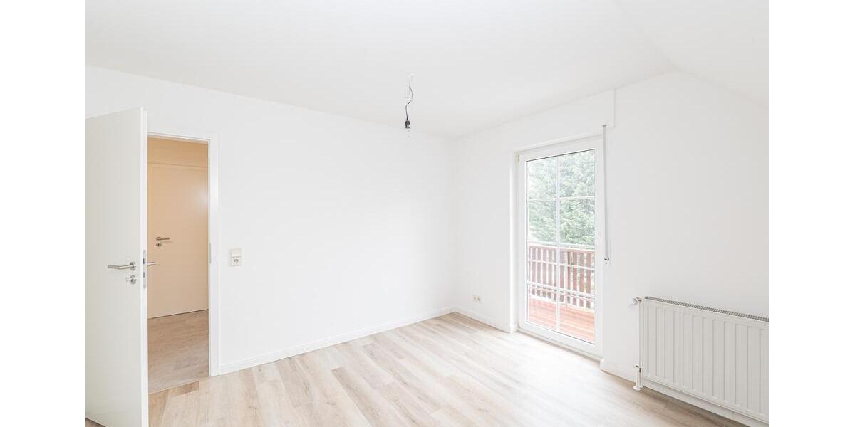 Doppelhaushälfte Stade - 4 Zimmer, 122 m&sup2;, 1.250&euro; | Angebot:24916256