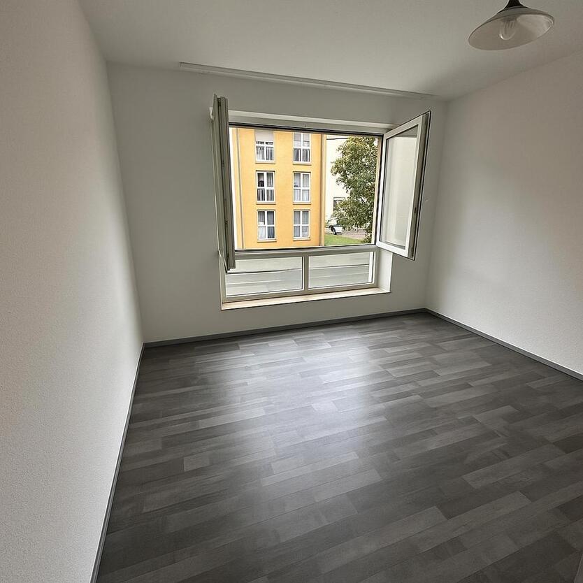 Helle 1-Zimmer-Wohnung mit Pantryküche in Fürth – Sonnenhof