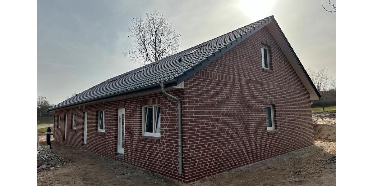 Doppelhaushälfte Hemmoor - 5 Zimmer, 120 m&sup2;, 1.450&euro; | Angebot:25173005