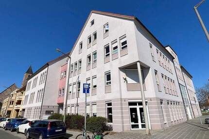 Gewerbeobjekt Nürnberg Gibitzenhof - 3 Zimmer, 152 m&sup2;, 1.520&euro; | Angebot:25037935