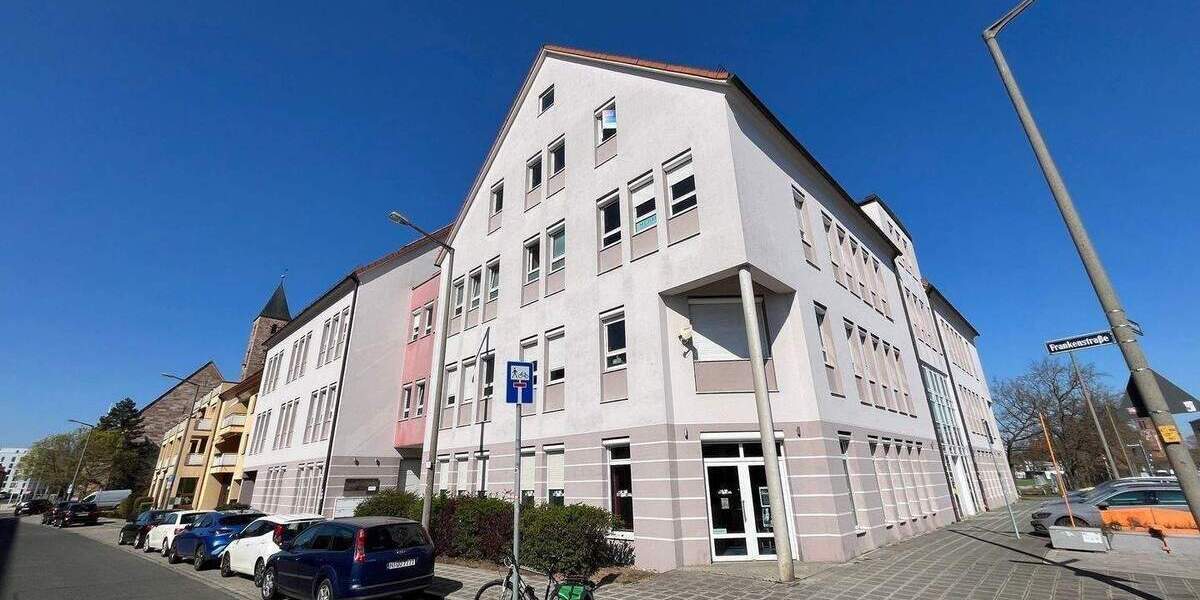 Gewerbeobjekt Nürnberg Gibitzenhof - 3 Zimmer, 152 m&sup2;, 1.520&euro; | Angebot:25037935