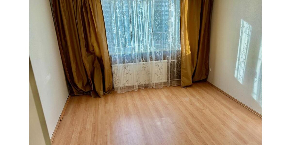 Etagenwohnung Laatzen - 3 Zimmer, 72 m&sup2;, 850&euro; | Angebot:26553839