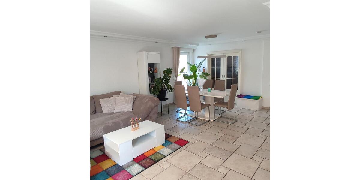 Doppelhaushälfte Bielefeld Brackwede - 5 Zimmer, 125 m&sup2;, 1.580&euro; | Angebot:25998376