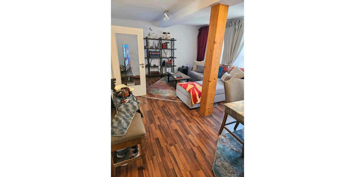 Etagenwohnung Pfeffelbach - 5 Zimmer, 120 m&sup2;, 1.050&euro; | Angebot:26181982
