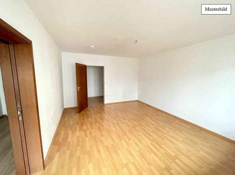 Hier findet jeder seinen Platz: 2-Zi.-Wohnung in Stadtlage