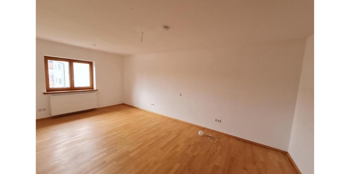 Etagenwohnung Sauerlach - 2.5 Zimmer, 69 m&sup2;, 1.090&euro; | Angebot:26290879