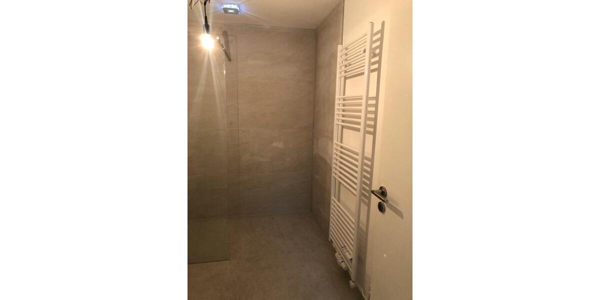Einfamilienhaus Dreieich - 9 Zimmer, 300 m&sup2;, 4.390&euro; | Angebot:26336525