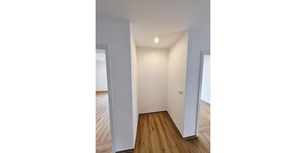 Erdgeschoßwohnung Clausthal-Zellerfeld Zellerfeld - 4 Zimmer, 85 m&sup2;, 830&euro; | Angebot:25974406