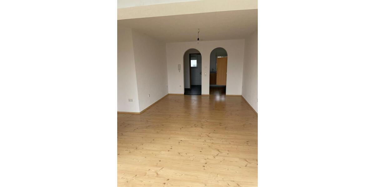 Etagenwohnung Bad Windsheim - 1 Zimmer, 40 m&sup2;, 700&euro; | Angebot:24745778