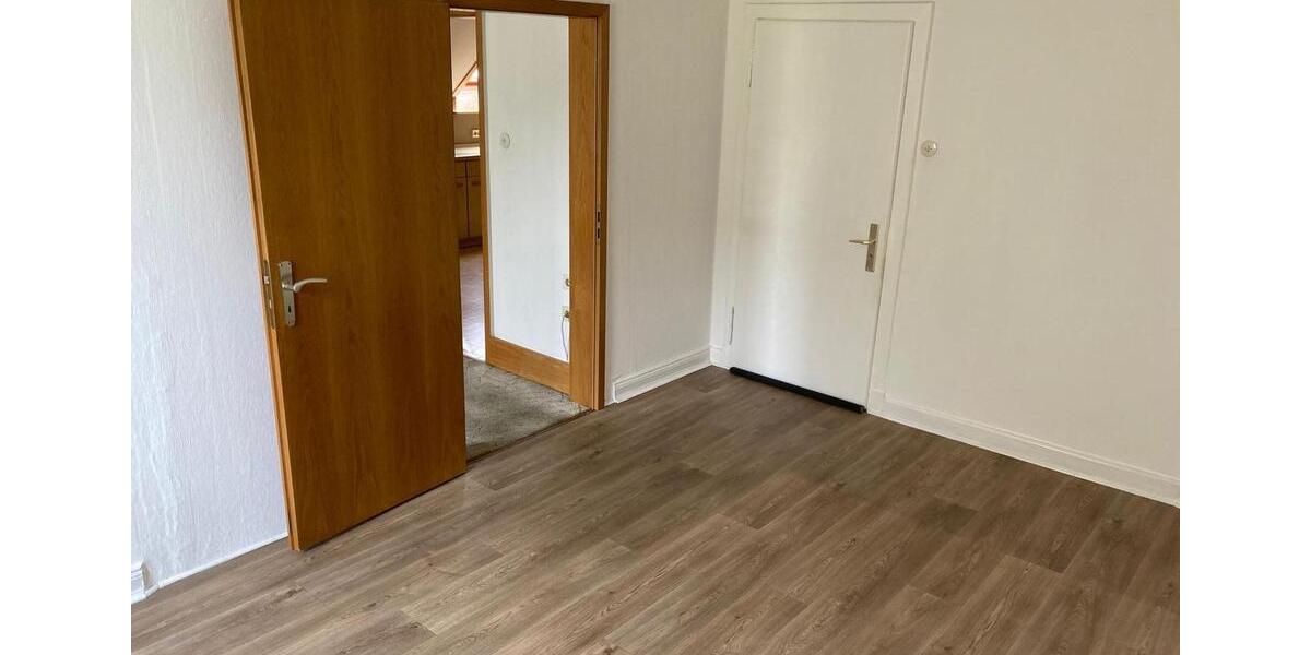 Etagenwohnung Solingen Ohligs - 2 Zimmer, 45 m&sup2;, 700&euro; | Angebot:25237708