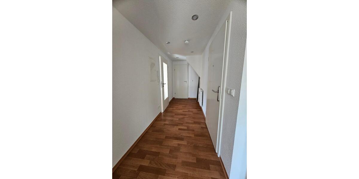 Dachgeschoßwohnung Raschau-Markersbach Markersbach - 3 Zimmer, 55 m&sup2;, 356&euro; | Angebot:26620097