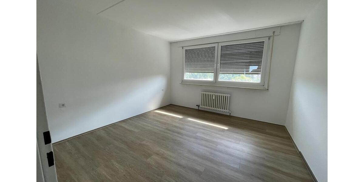 Etagenwohnung Darmstadt Darmstadt-Nord - 4.5 Zimmer, 93 m&sup2;, 1.350&euro; | Angebot:26429347