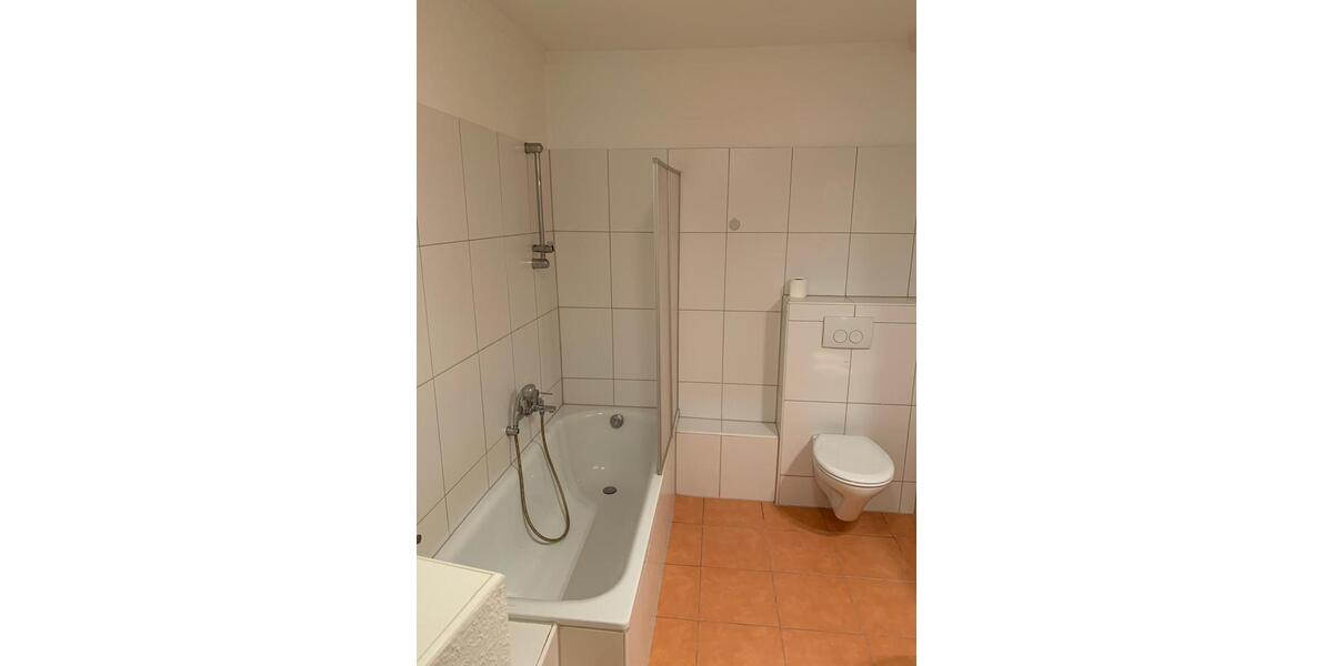 Etagenwohnung Hessisch Oldendorf - 2 Zimmer, 75 m&sup2;, 600&euro; | Angebot:26044855