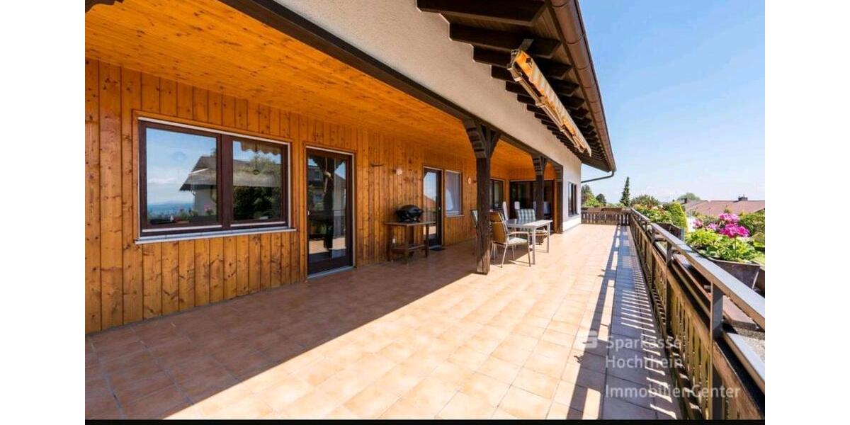 Hochparterre Rickenbach - 5.5 Zimmer, 199 m&sup2;, 1.900&euro; | Angebot:25311137