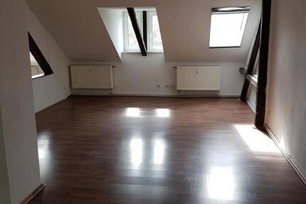 Wohnung Glauchau - 4 Zimmer, 125 m&sup2;, 575&euro; | Angebot:25790173