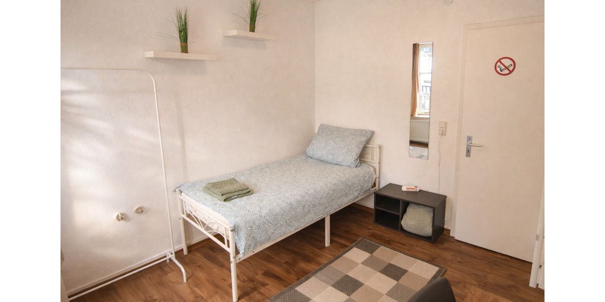 Wohnen auf Zeit Saarbrücken - 1 Zimmer, 20 m&sup2;, 500&euro; | Angebot:26072791
