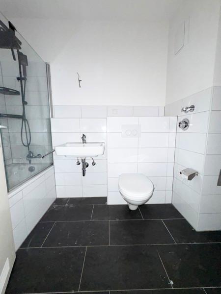 Hübsche 3-Zi.-Whg. mit modernem Badezimmer und Balkon zimmer